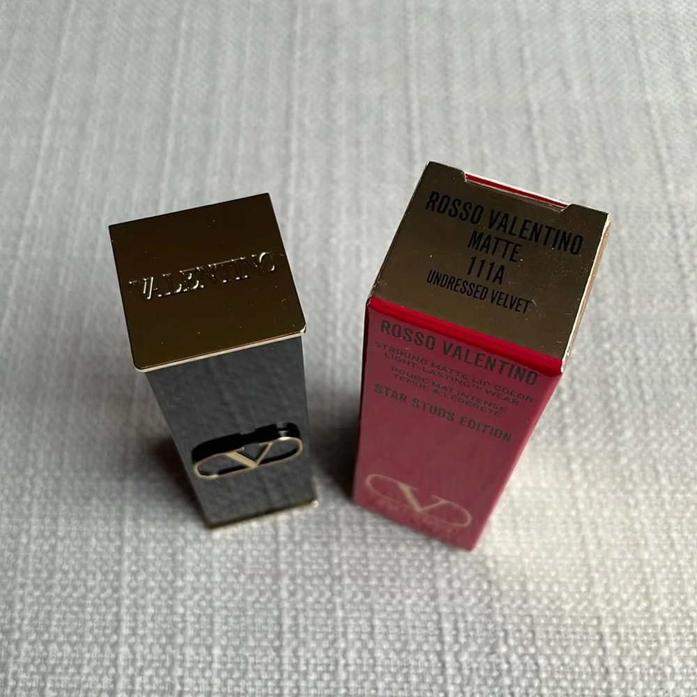 Rosso Valentino MATTE High Pigment Refillable Lipstick 111A
